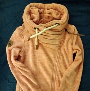 Naketsno Fleece Jacket, Rose Color, Small- Perfect Condition